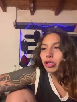 JulietaBass  live sex cam