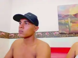 Lenna_and_Dave  live sex cam
