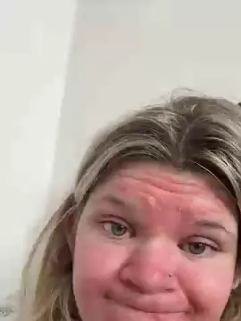 Thesassy  live sex cam