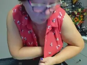 Adele69sexy  live sex cam