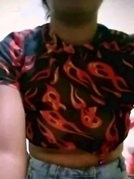 YourCrushE  live sex cam