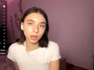 AnnieRaborn  live sex cam