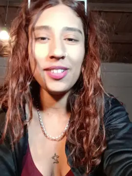 Cata_Brown  live sex cam