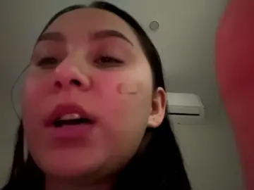 RubieLilyquist  live sex cam