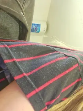 Agusttinak3  live sex cam
