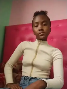 Stellaha2  live sex cam