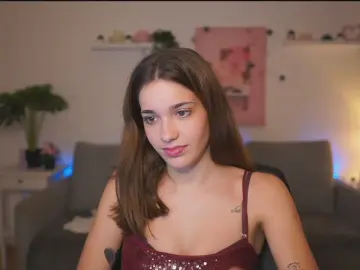 Kissiecat  live sex cam