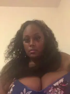 Sexylexy222  live sex cam
