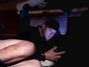 Zzzing_Sis  live sex cam
