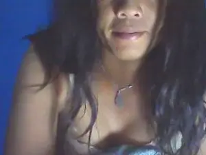 Marie435  live sex cam