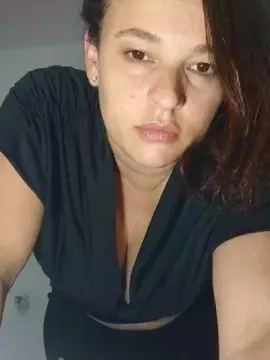Tallyta3  live sex cam