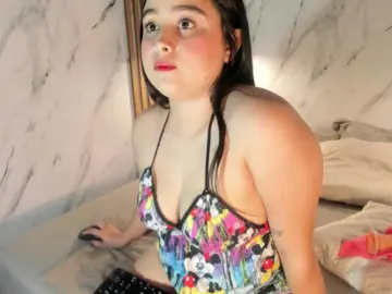 Yure_ldys  live sex cam