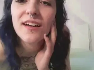 FeuchteMira  live sex cam