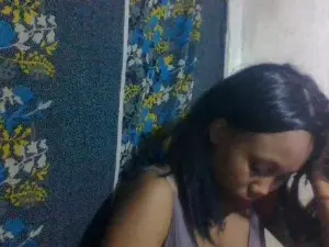Nadiah01  live sex cam