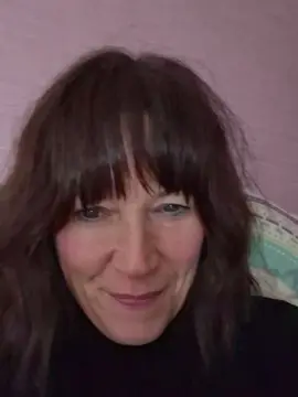 Cumonme17  live sex cam