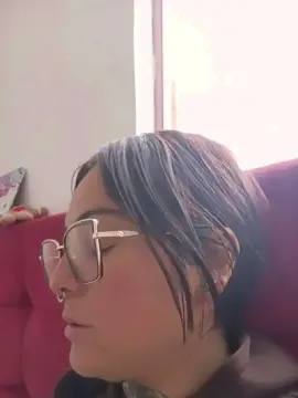 Juanavic  live sex cam