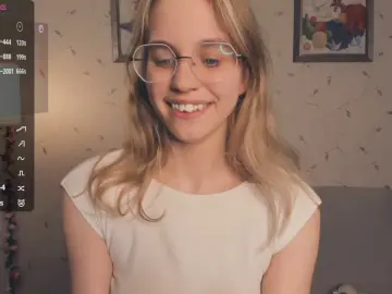 LynneCrust  live sex cam