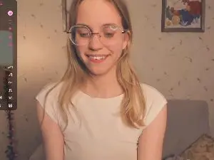 LynneCrust  live sex cam