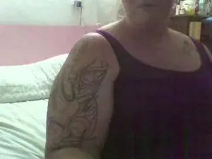Starsquirt79  live sex cam