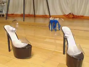 Ukk_bitt  live sex cam