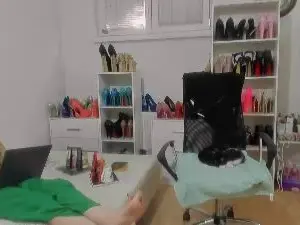 Dominantmiss8  live sex cam