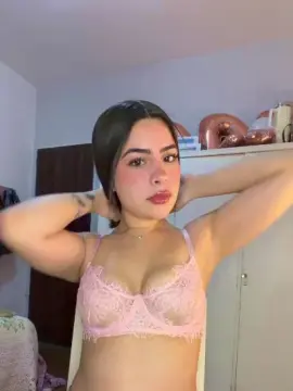 Valentina19  live sex cam