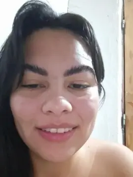 Lunaa2302  live sex cam