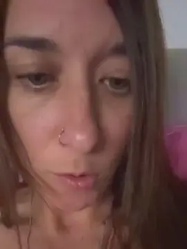 Kandassarg1  live sex cam