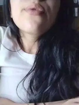 Emma557  live sex cam