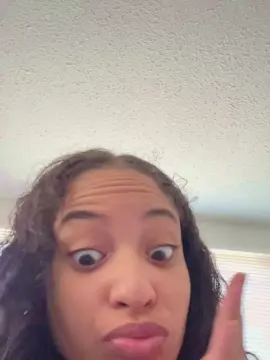 Itsreallyher  live sex cam
