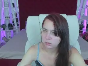 Livia_Shy  live sex cam