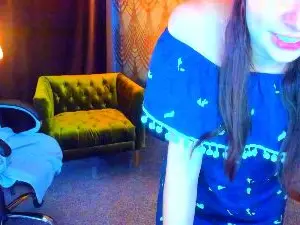 Livia_Shy  live sex cam