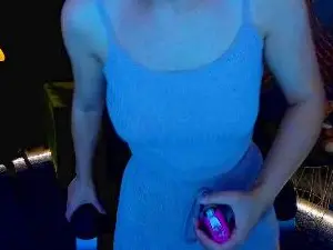 Livia_Shy  live sex cam