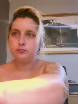 SAMMIKISS  live sex cam