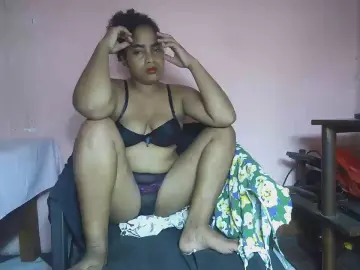 Yvannah3  live sex cam