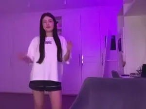 BethanieEssler  live sex cam