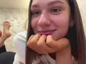 EddaKirklen  live sex cam