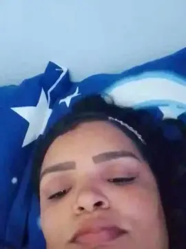 Andrea30  live sex cam