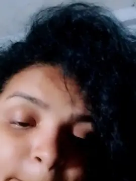 Andrea30  live sex cam