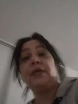 Doucebelinda  live sex cam