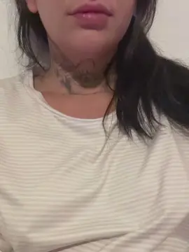 Sashalee00  live sex cam