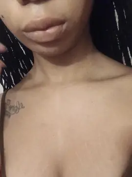 Vickypicante  live sex cam