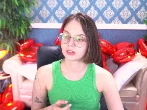CharlyWills  live sex cam