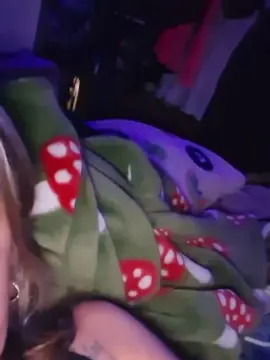 ChloiiBabii  live sex cam
