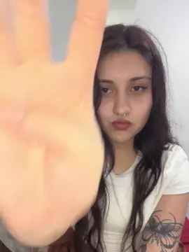 Sweettyblue  live sex cam