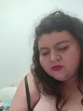 Missheartfoot  live sex cam