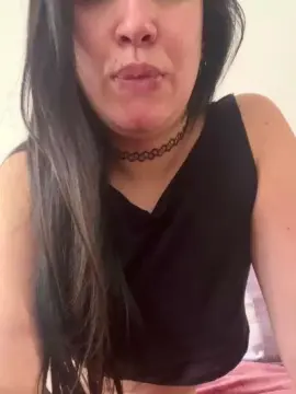 Mambanegrahot  live sex cam