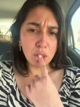 Mambanegrahot  live sex cam