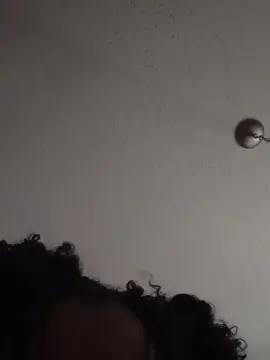 Badlilvibe72  live sex cam