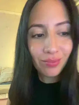 M_alanaH  live sex cam